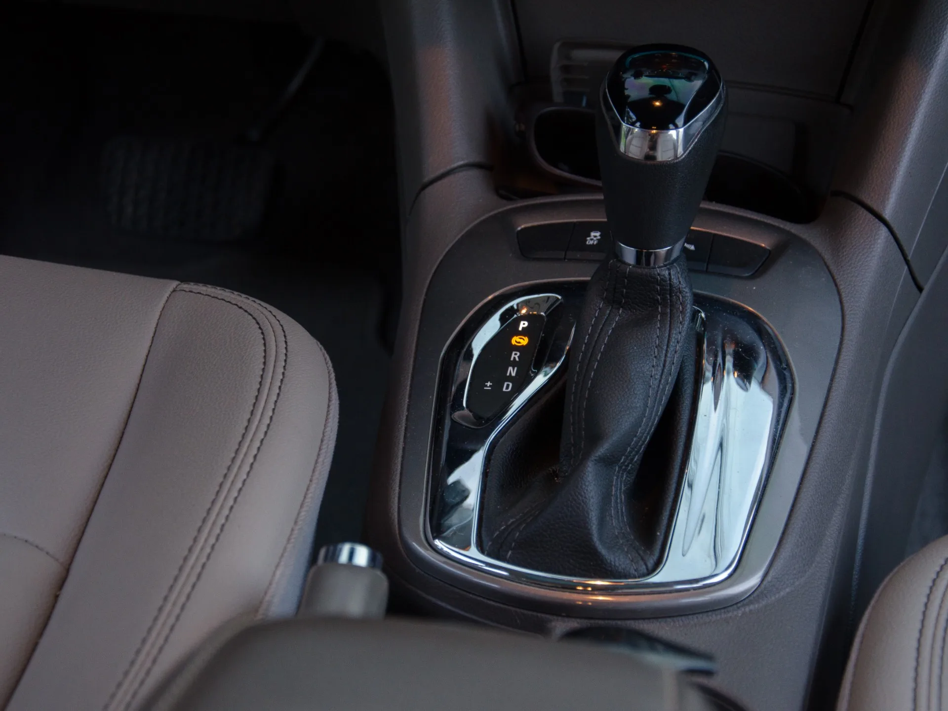 Cruze Sport6 LTZ 2019 - apenas 46.000km foto 13