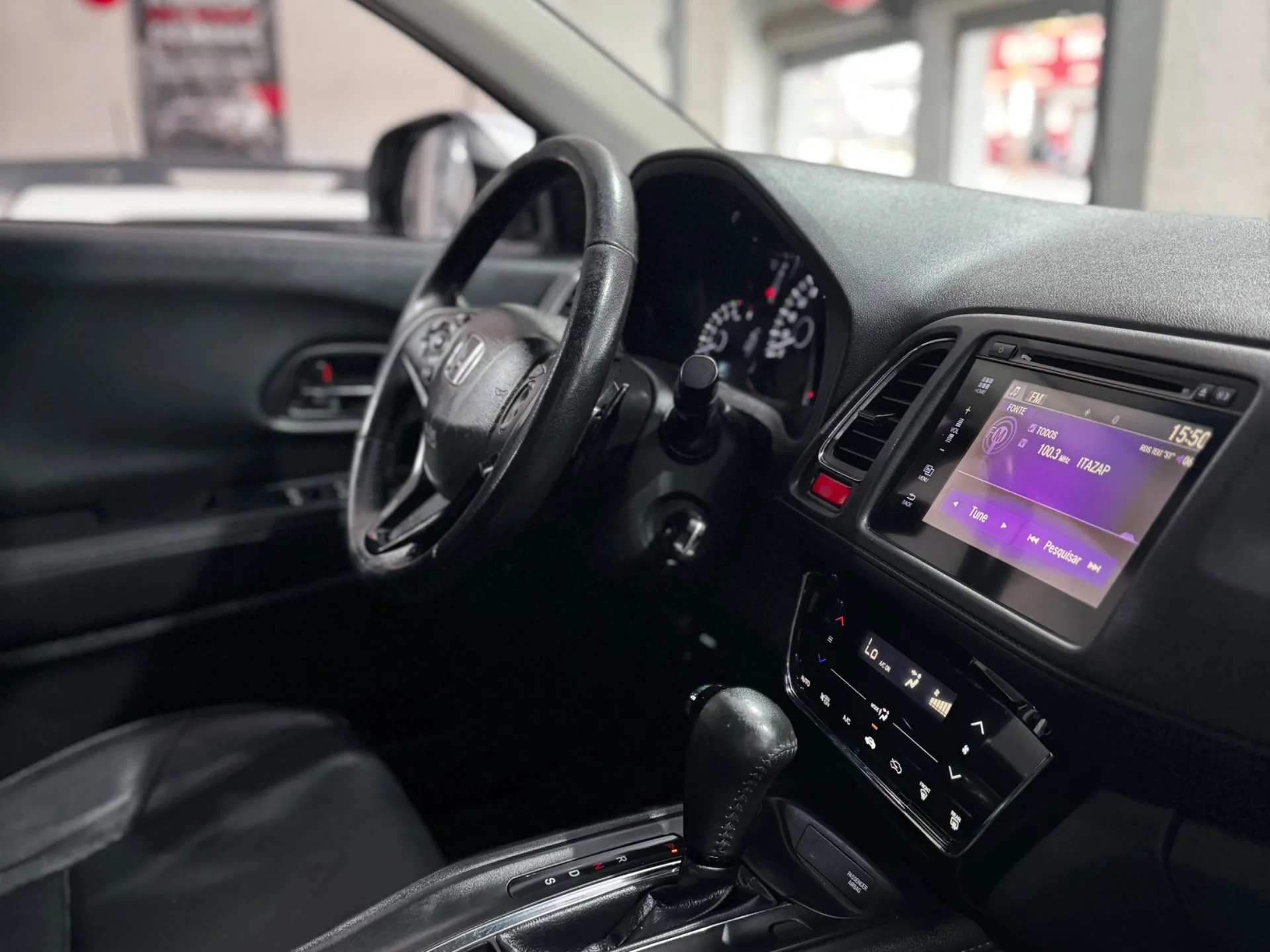 HR-V EXL foto 7