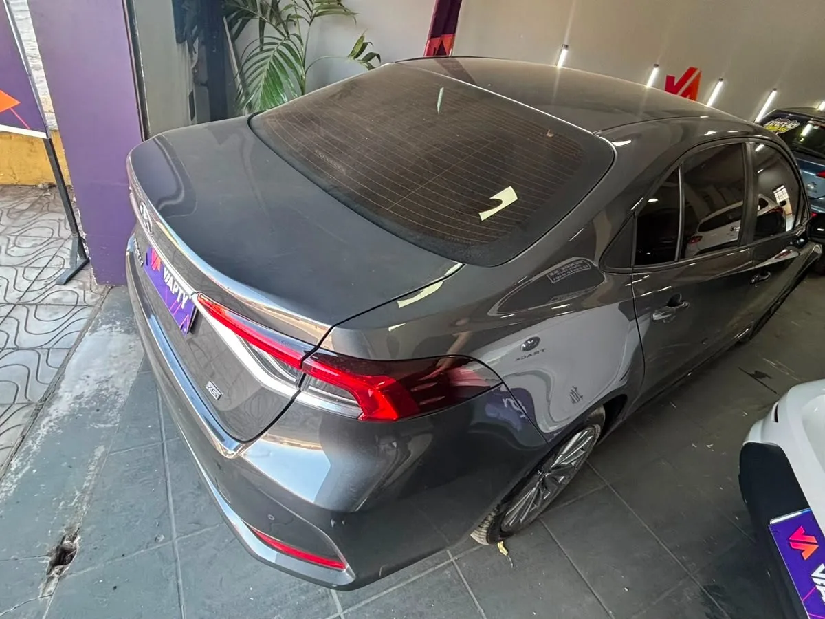 COROLLA XEI