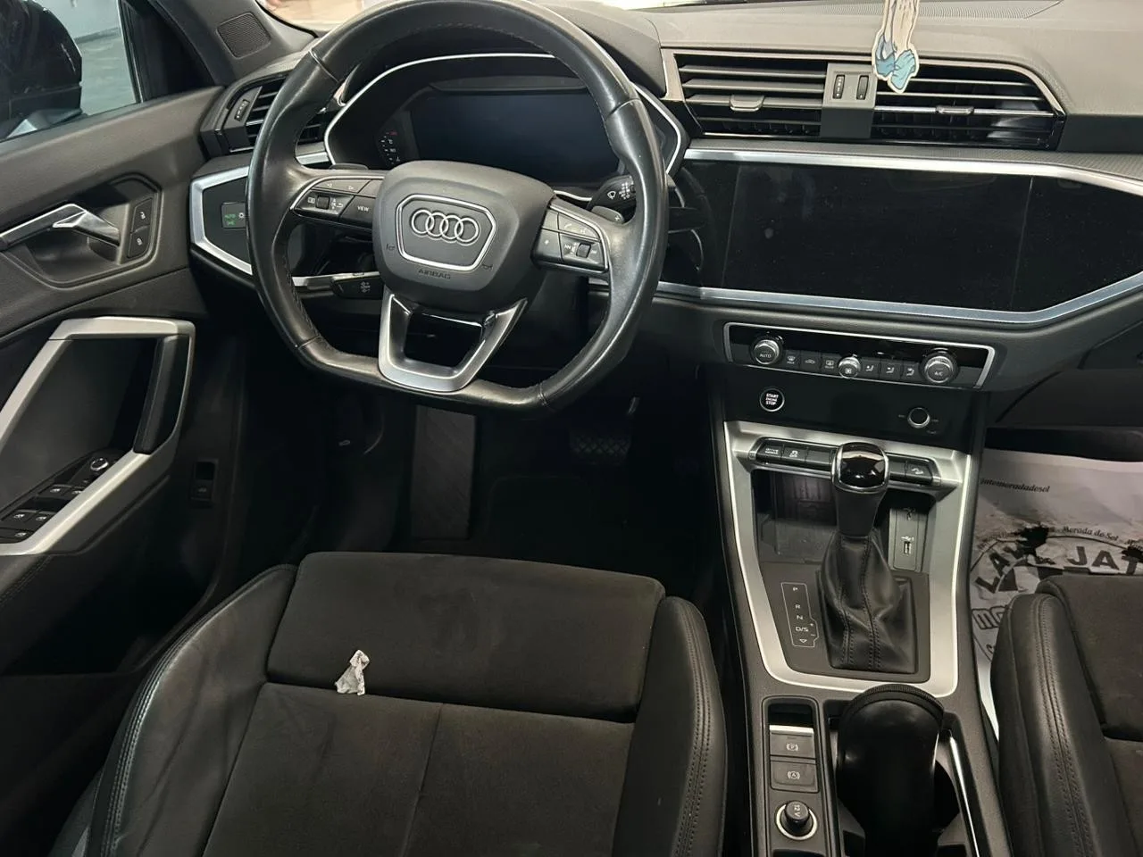 AUDI Q3 1.4 TFSI BLACK EDITION | 2021 foto 3